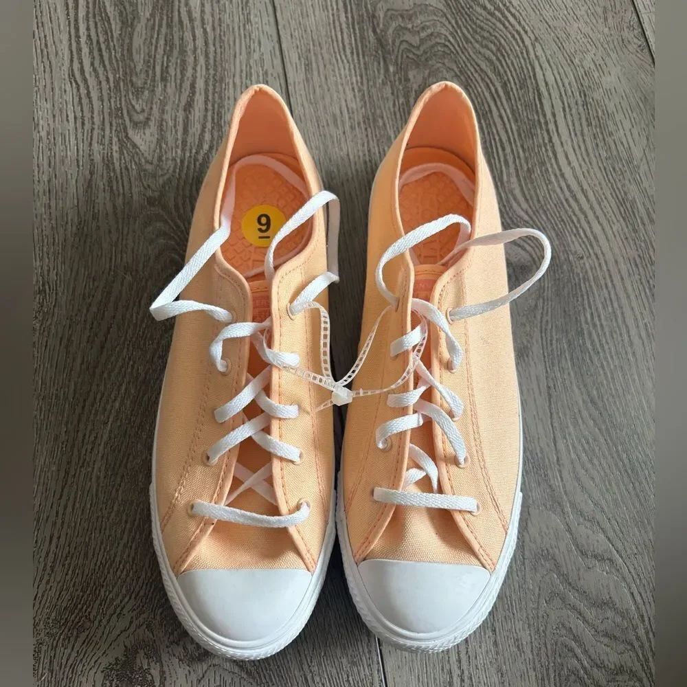 Converse all star Peach Canvas Sneakers for Women